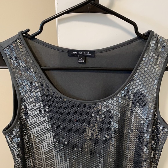 Notations sequence sleeveless blouse like new size small - Picture 2 of 2